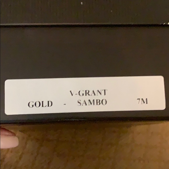 Shoes - Picture 5 of 5